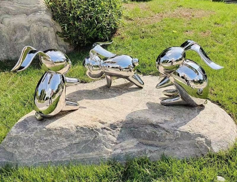 Escultura de conejo de acero i - Gardening Tools Sketch reseña y precio